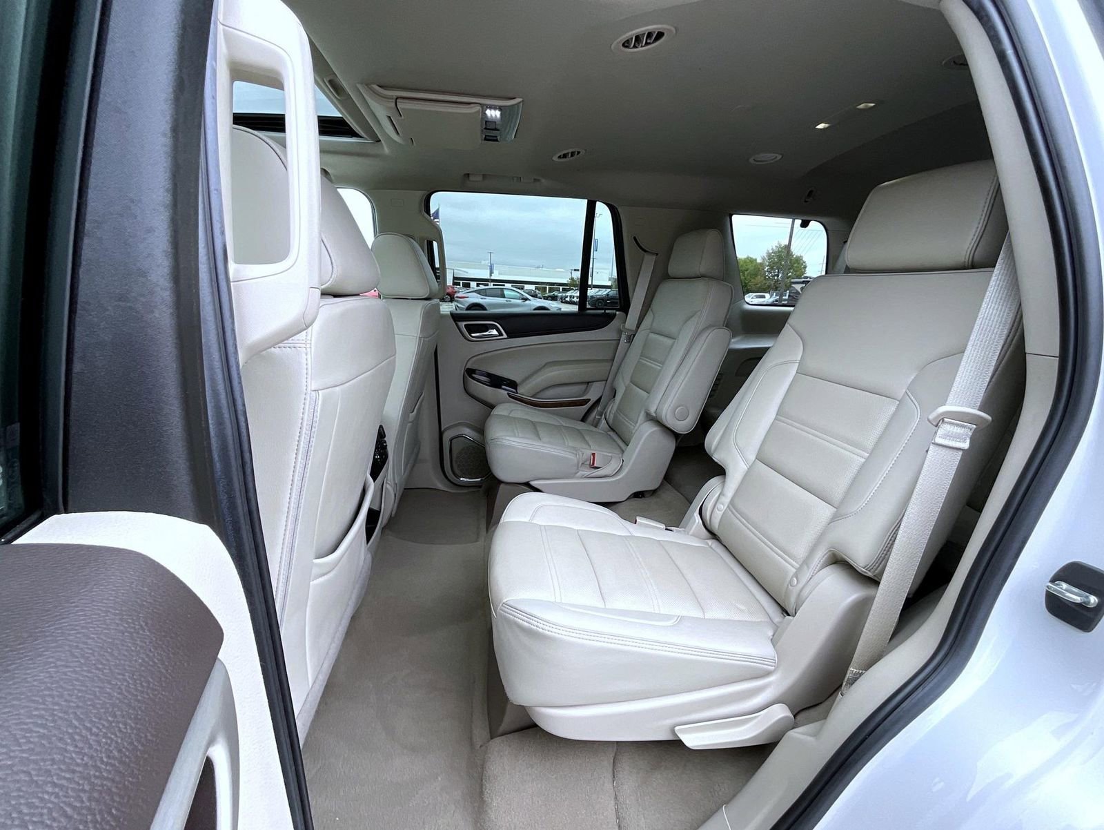 Used 2020 GMC Yukon Denali w/ Denali Ultimate Package image 19