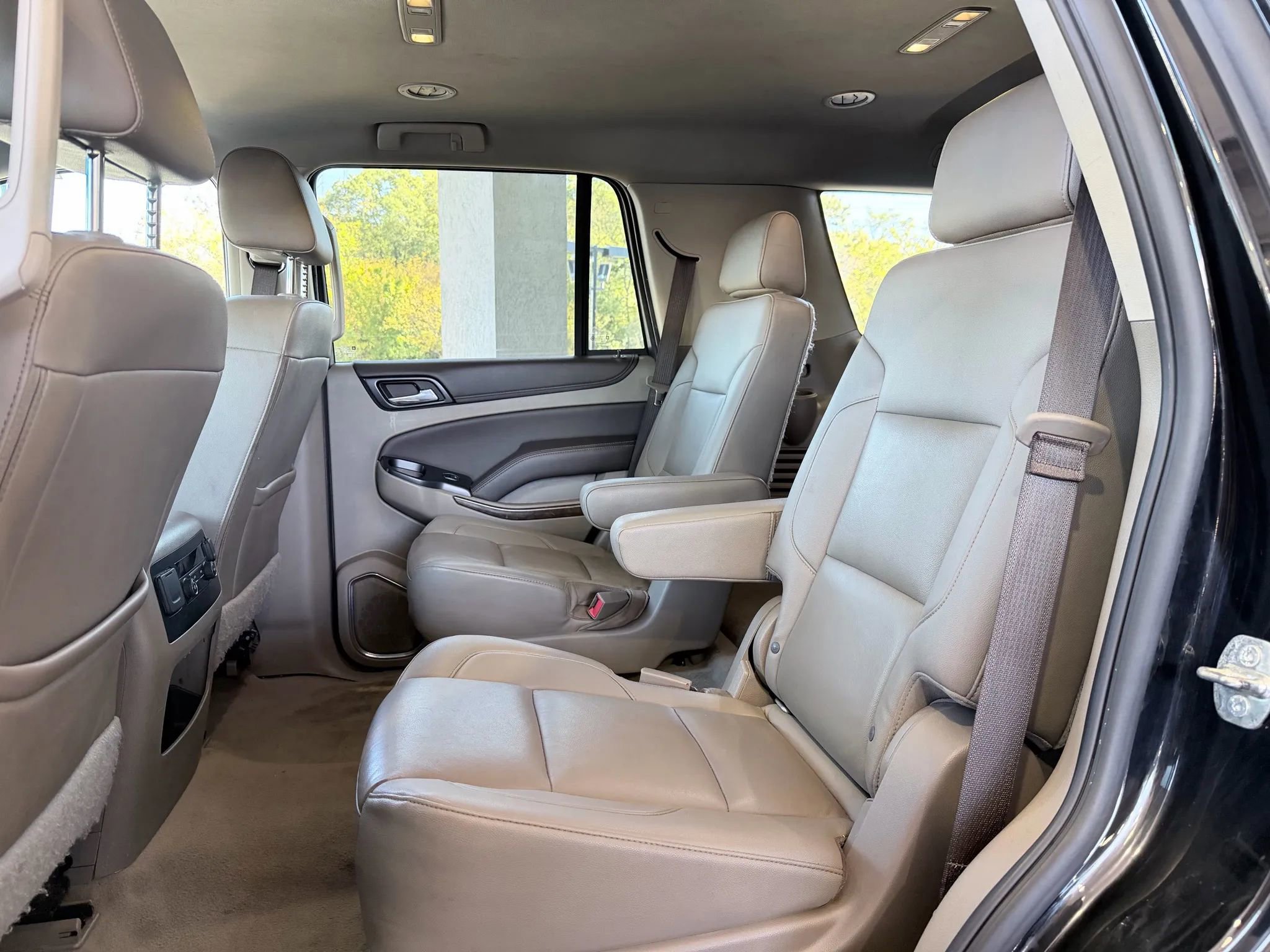 Used 2020 Chevrolet Tahoe LT image 11