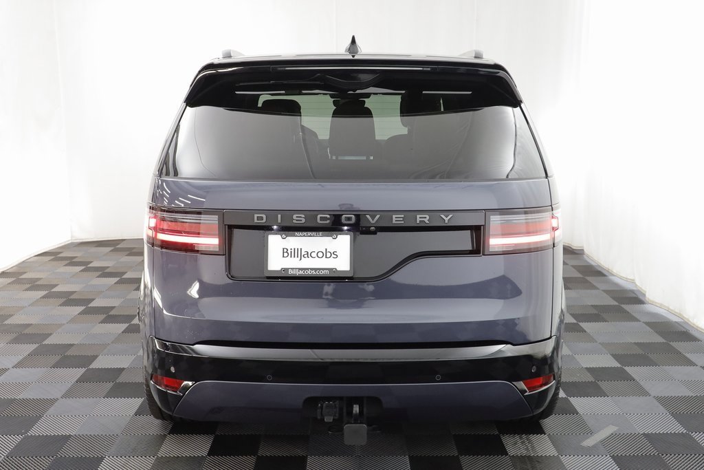 Used 2024 Land Rover Discovery Dynamic SE image 18
