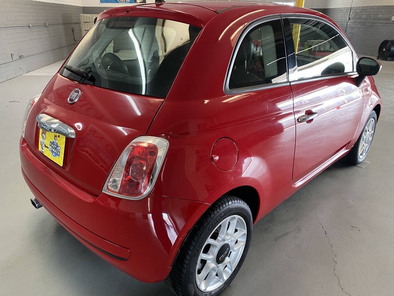 Used 2015 FIAT 500 Pop FWD image 5