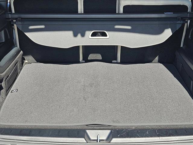 Used 2026 Mercedes-Benz GLB 250 image 6