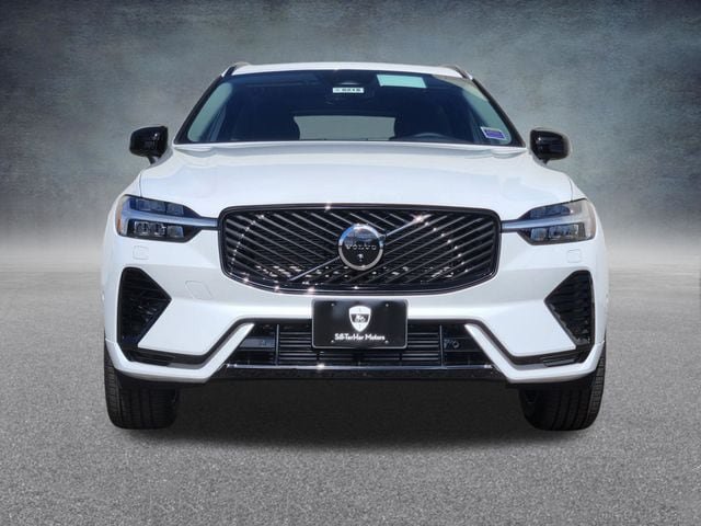 New 2026 Volvo XC60 T8 Plus w/ Climate Package PRO AWD/4WD image 2