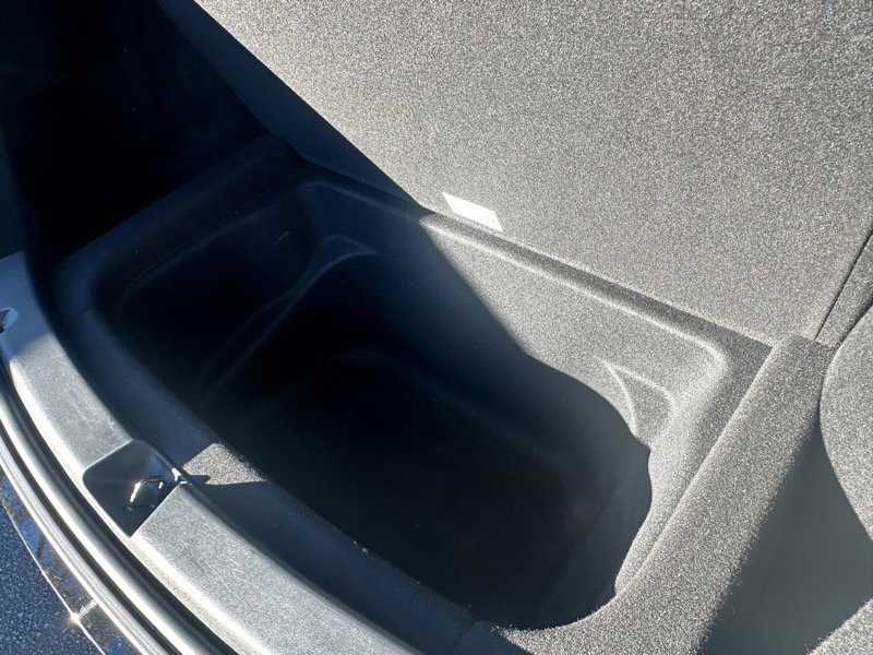 Used 2023 Tesla Model Y Long Range image 59