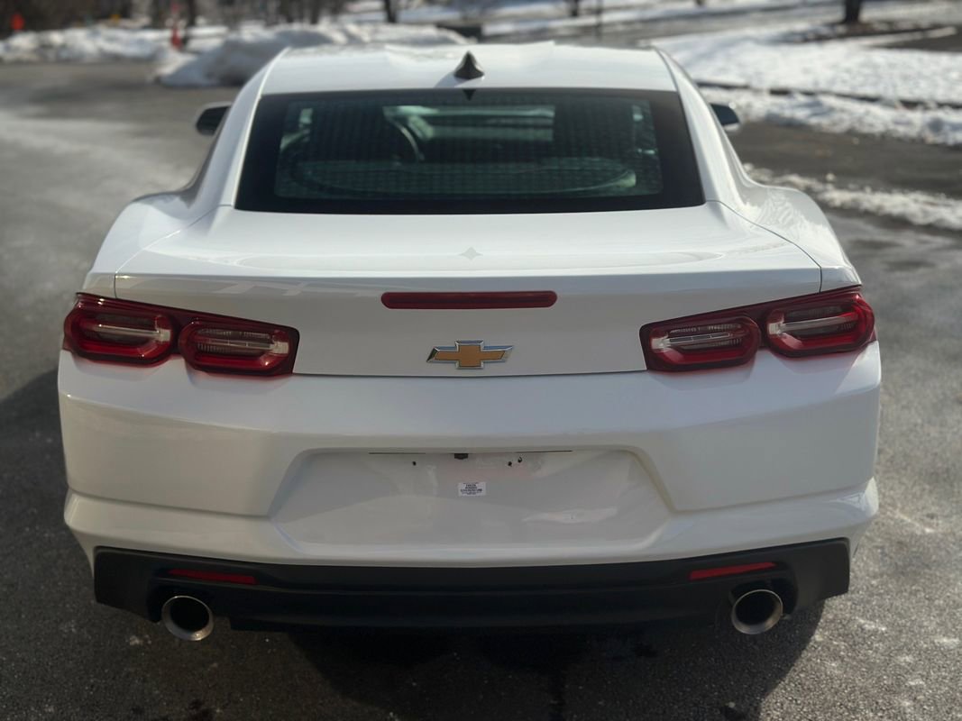 Used 2024 Chevrolet Camaro LT image 7
