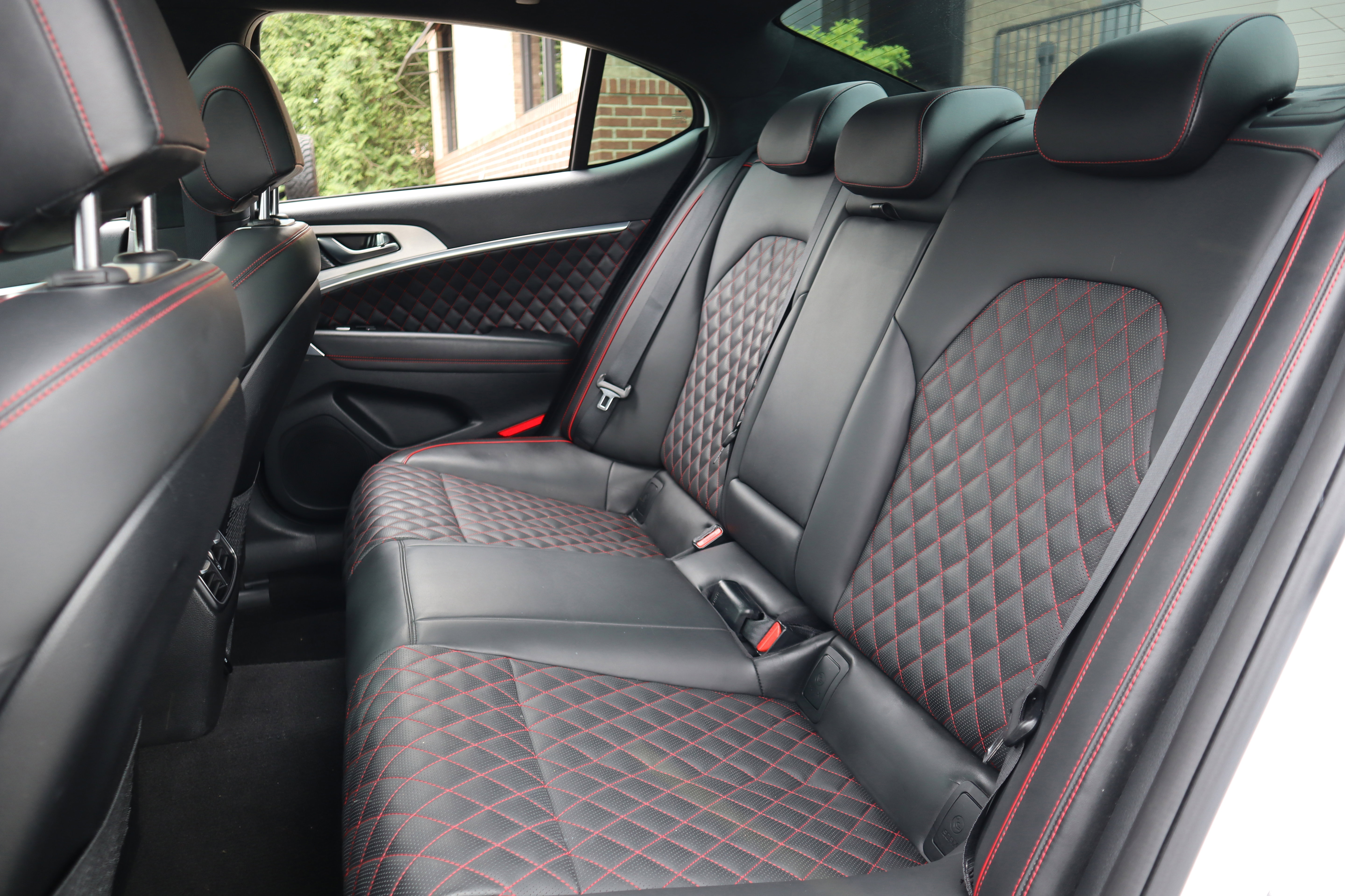 Used 2019 Genesis G70 3.3T Advanced w/ Sport Package image 33