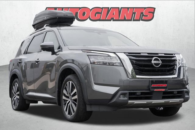 Used 2022 Nissan Pathfinder Platinum w/ Cargo Package