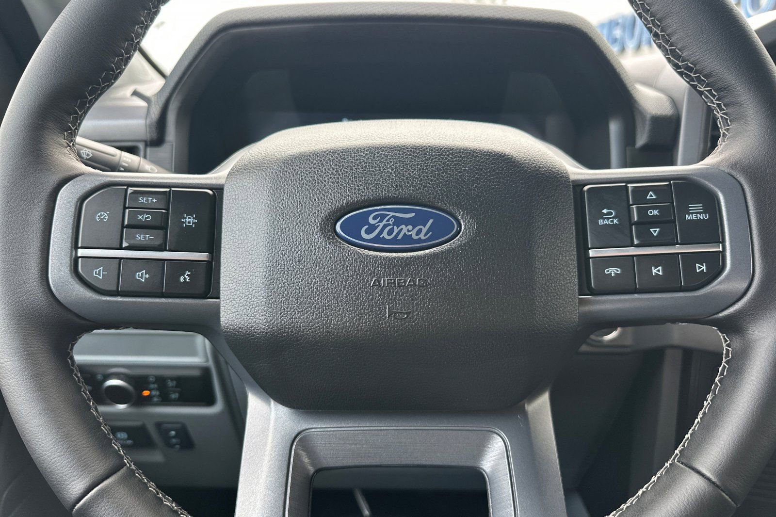 New 2025 Ford F150 Lightning XLT image 23