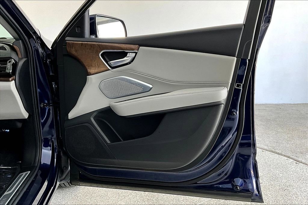 Certified 2024 Acura RDX SH-AWD w/ Advance Package image 23