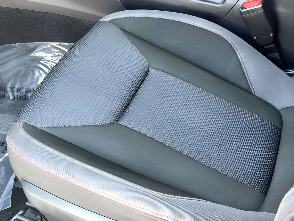 Used 2019 Subaru Impreza 2.0i Sport AWD/4WD image 25