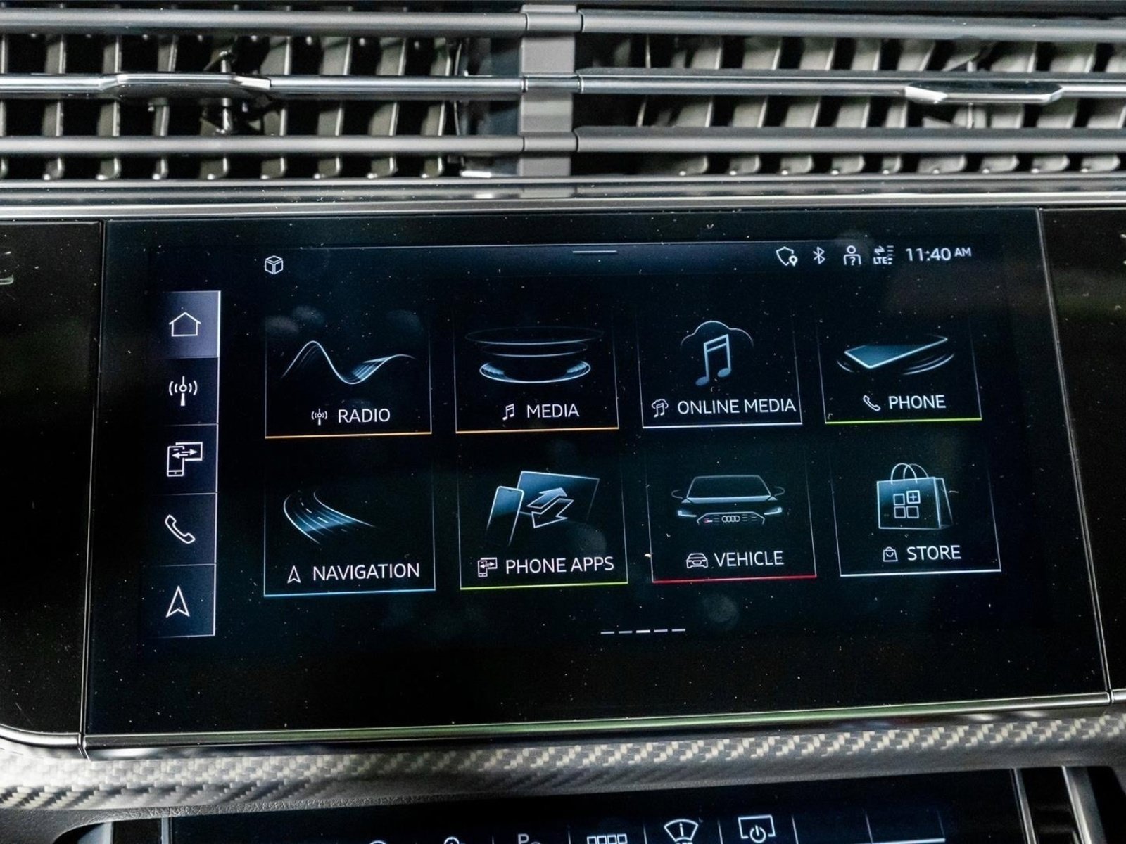 Used 2025 Audi RS Q8 performance image 40