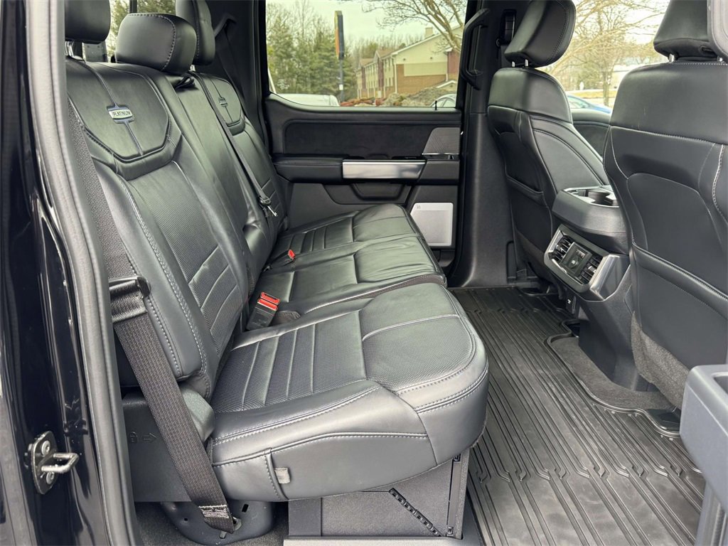 Used 2025 Ford F350 Platinum image 15