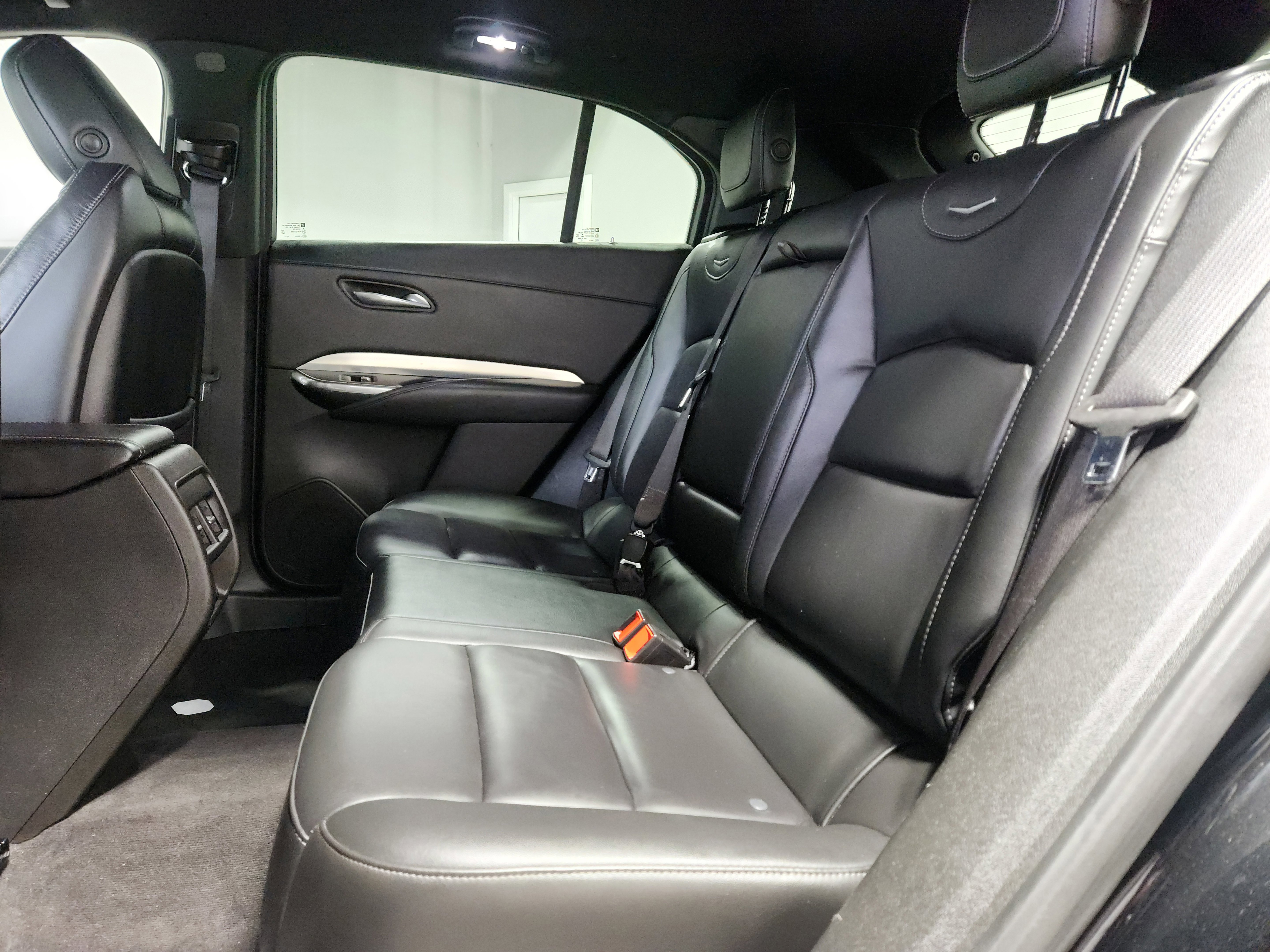 Used 2023 Cadillac XT4 Premium Luxury AWD/4WD image 13