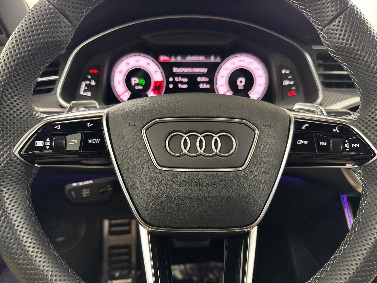 Certified 2024 Audi RS 6 performance AWD/4WD image 24