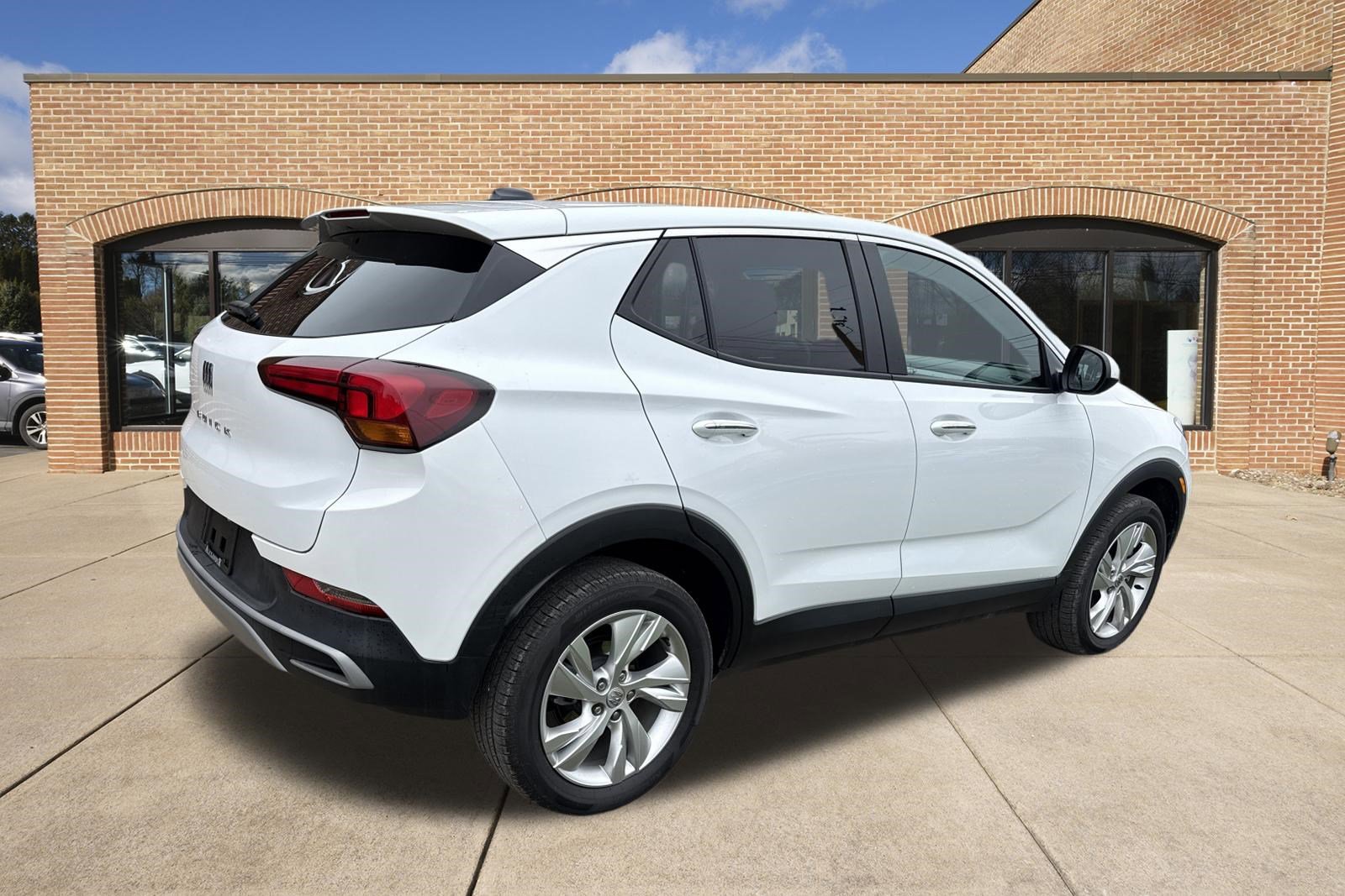 Used 2025 Buick Encore GX Preferred AWD/4WD video 3