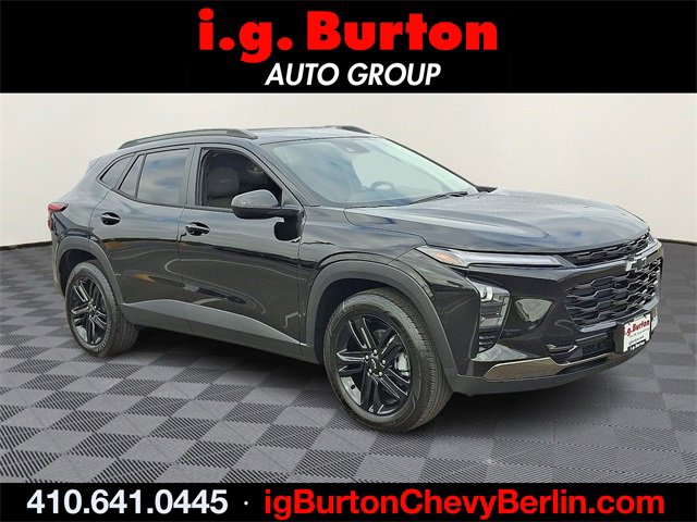 New 2026 Chevrolet Trax ACTIV w/ Sunroof Package