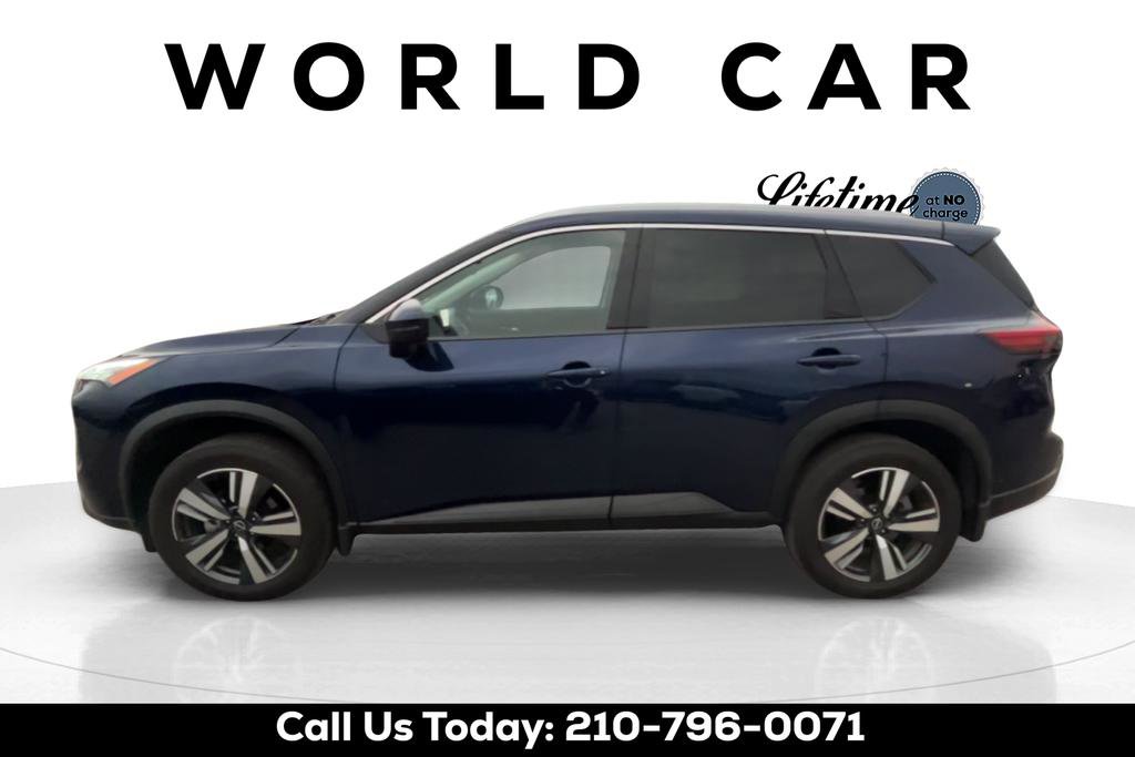 Used 2024 Nissan Rogue SL w/ SL Premium Package image 10