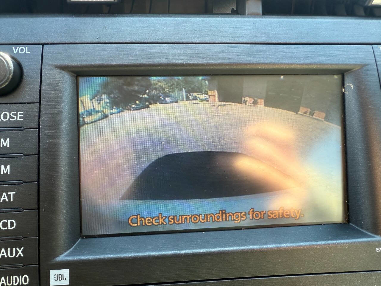 Used 2011 Toyota Prius Four w/ Navigation Pkg image 16