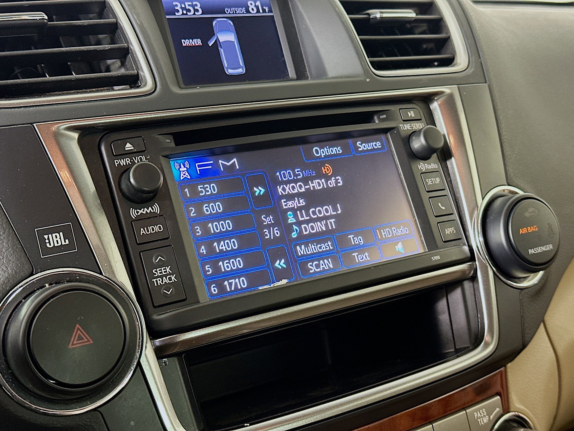 Used 2013 Toyota Highlander Limited AWD/4WD image 19