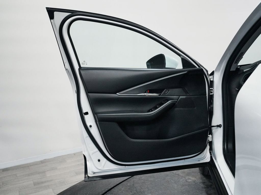 Used 2024 MAZDA CX-30 AWD 2.5 S w/ Preferred Package image 10