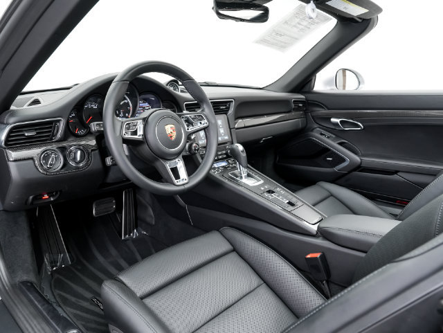 Certified 2019 Porsche 911 Turbo AWD/4WD image 4