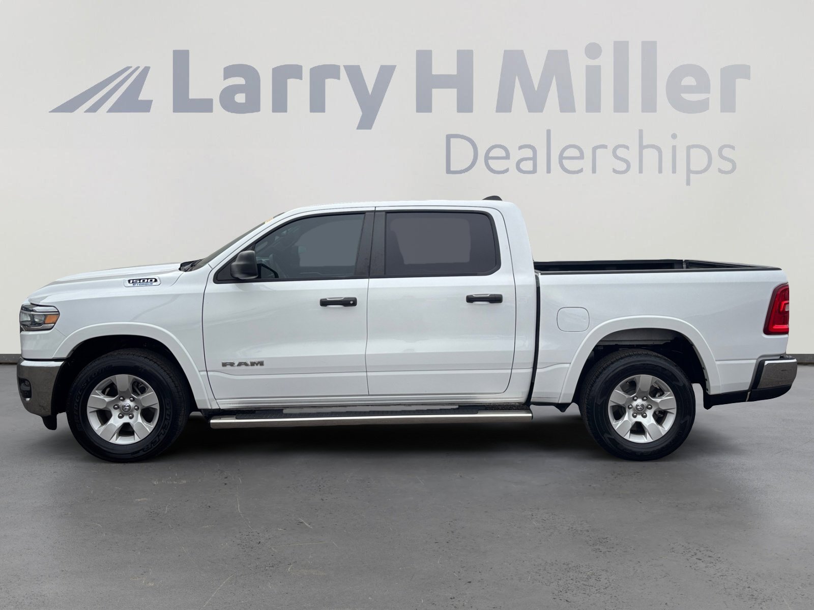 Used 2025 RAM 1500 Big Horn image 2