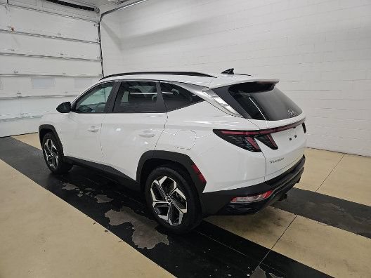 Used 2023 Hyundai Tucson SEL w/ Convenience Package AWD/4WD image 3