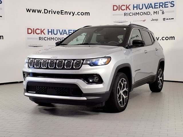 Used 2024 Jeep Compass Limited AWD/4WD image 1