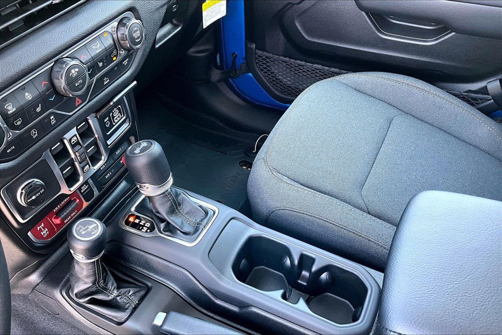 New 2026 Jeep Wrangler Unlimited Sport AWD/4WD image 11