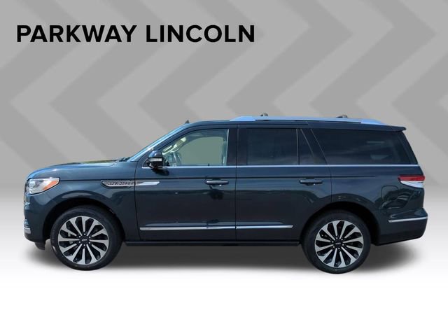Used 2022 Lincoln Navigator Reserve image 8