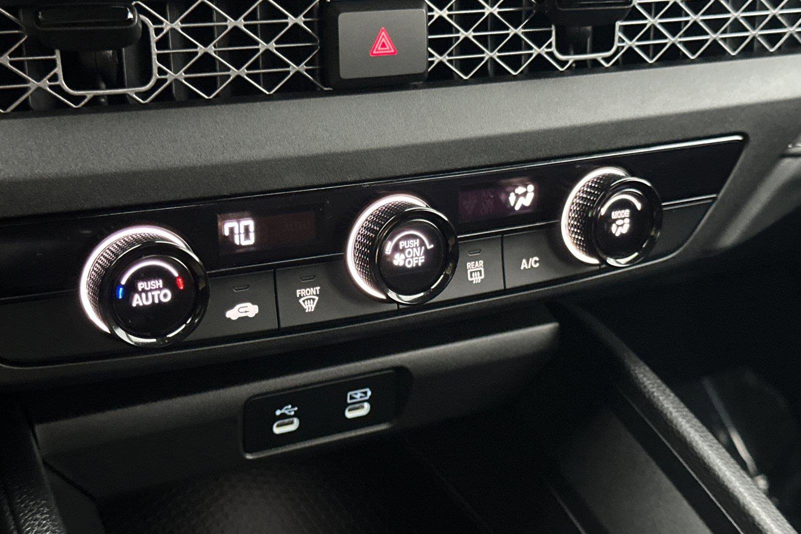 Certified 2025 Honda Accord LX image 19