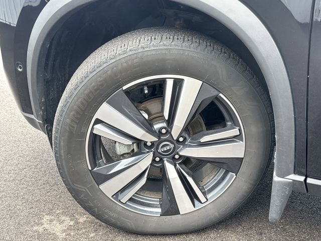 Used 2022 Nissan Rogue SL w/ SL Premium Package image 35