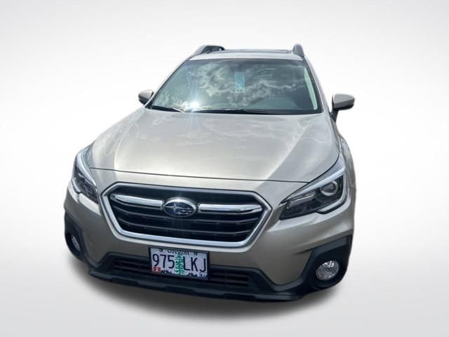 Used 2019 Subaru Outback 3.6R Limited AWD/4WD image 2