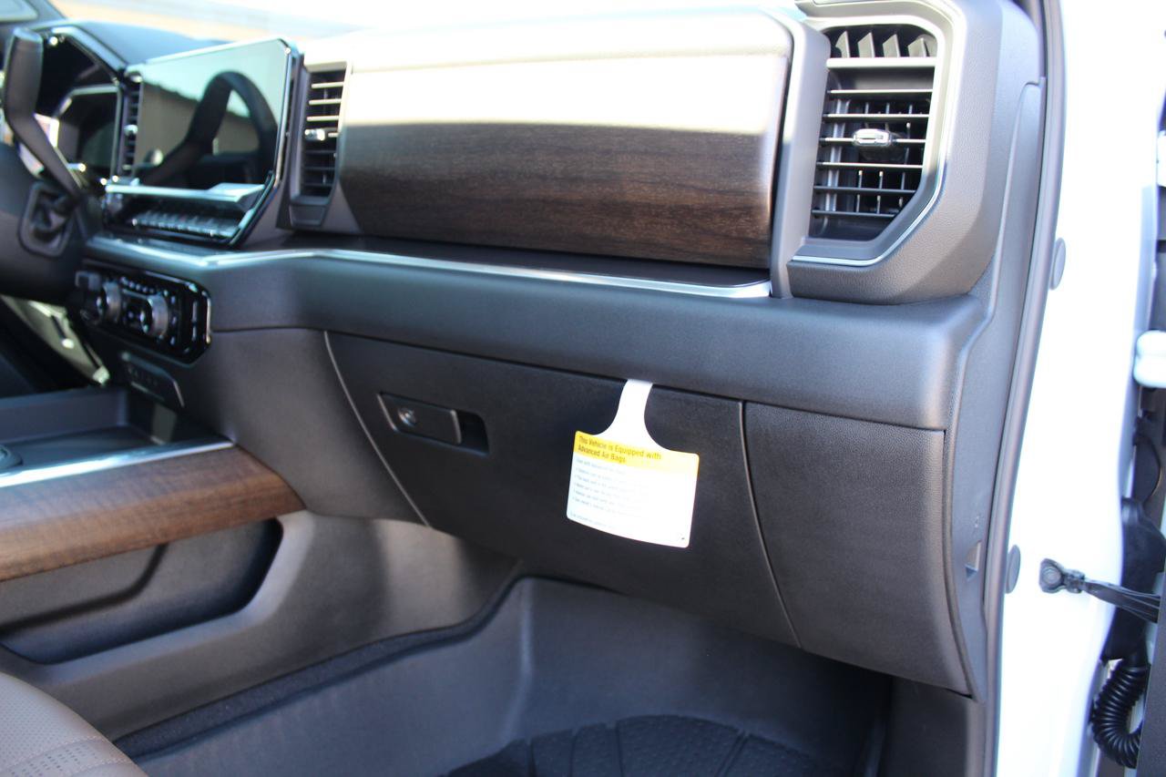 Used 2026 Chevrolet Silverado 3500 High Country w/ High Country Premium Package AWD/4WD image 93