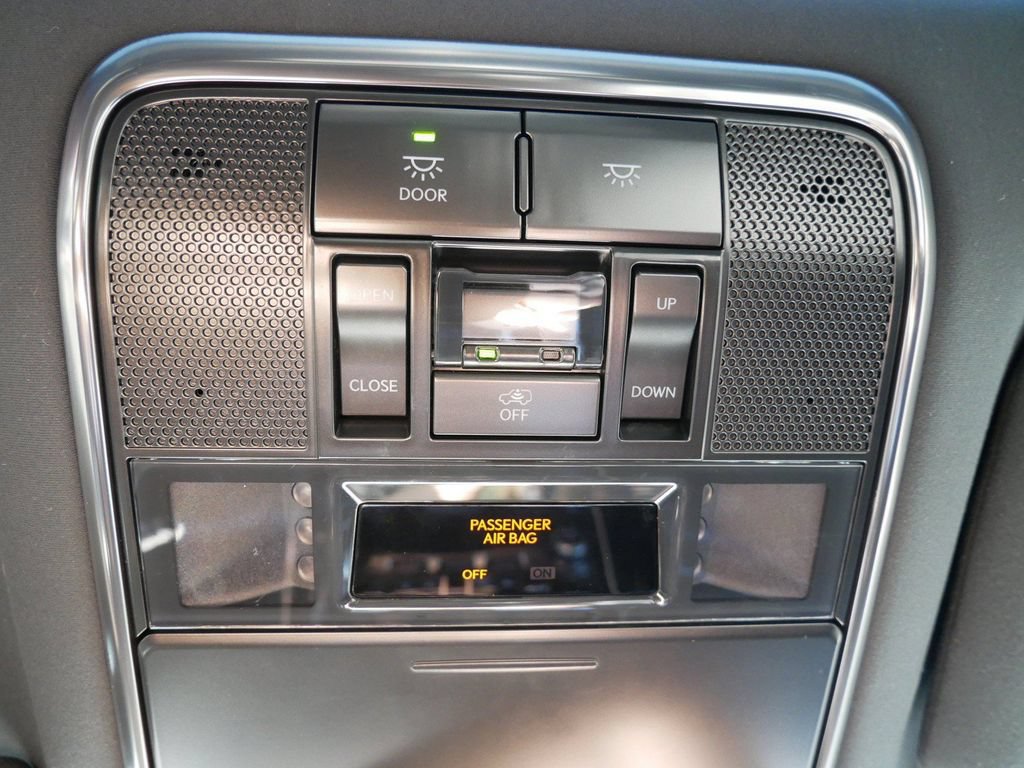 Used 2023 Lexus LX 600 F Sport w/ Accessory Package (Z1) AWD/4WD image 27