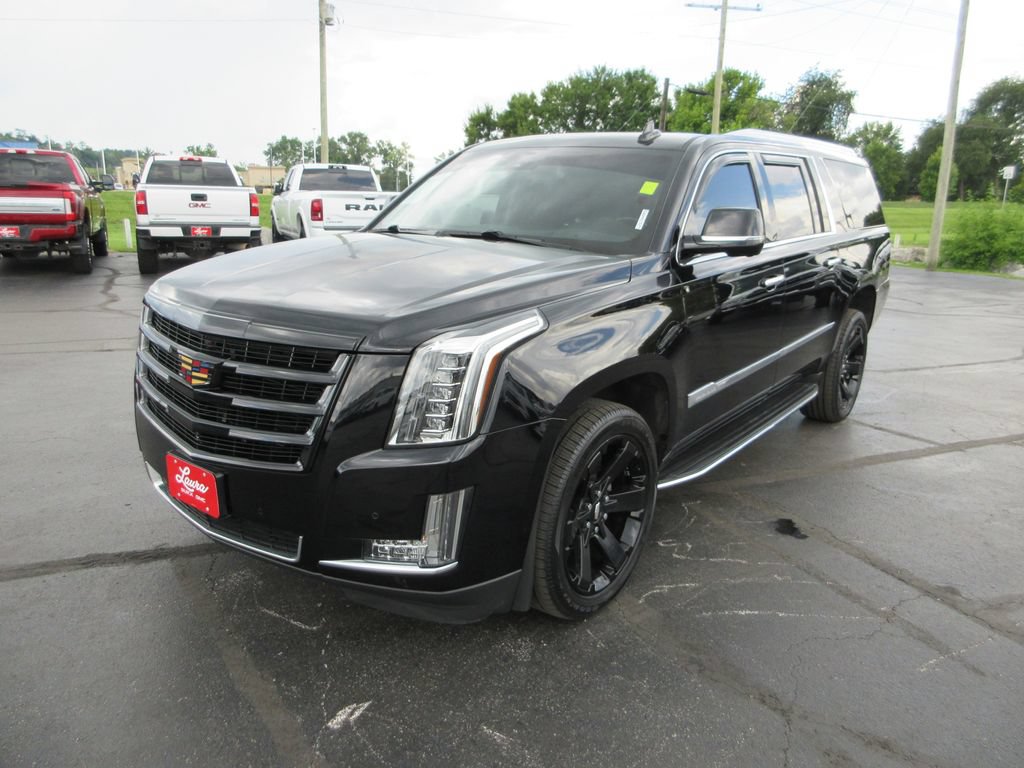 Used 2016 Cadillac Escalade ESV Luxury AWD/4WD image 11
