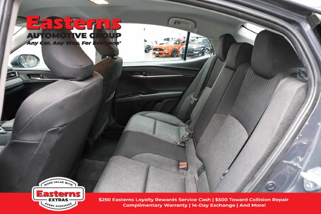 Used 2025 Toyota Camry LE FWD image 21