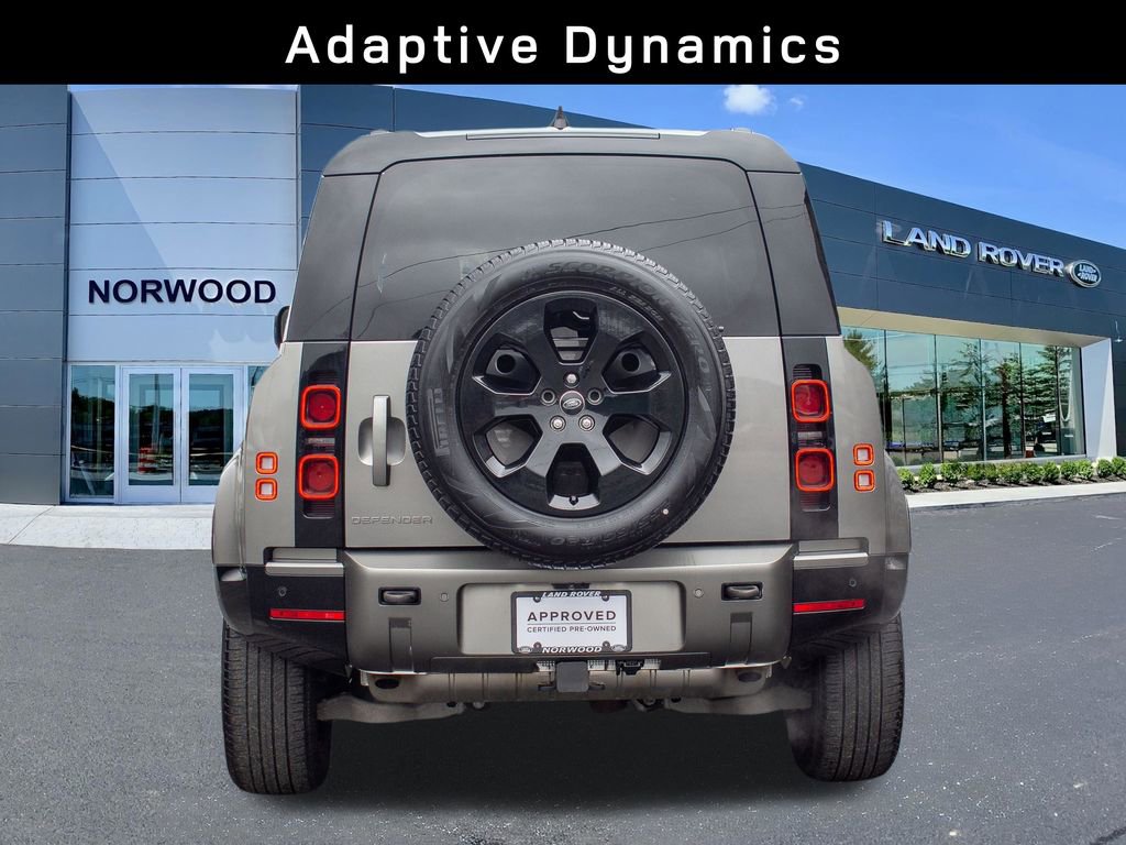 Certified 2024 Land Rover Defender 110 X-Dynamic SE image 5
