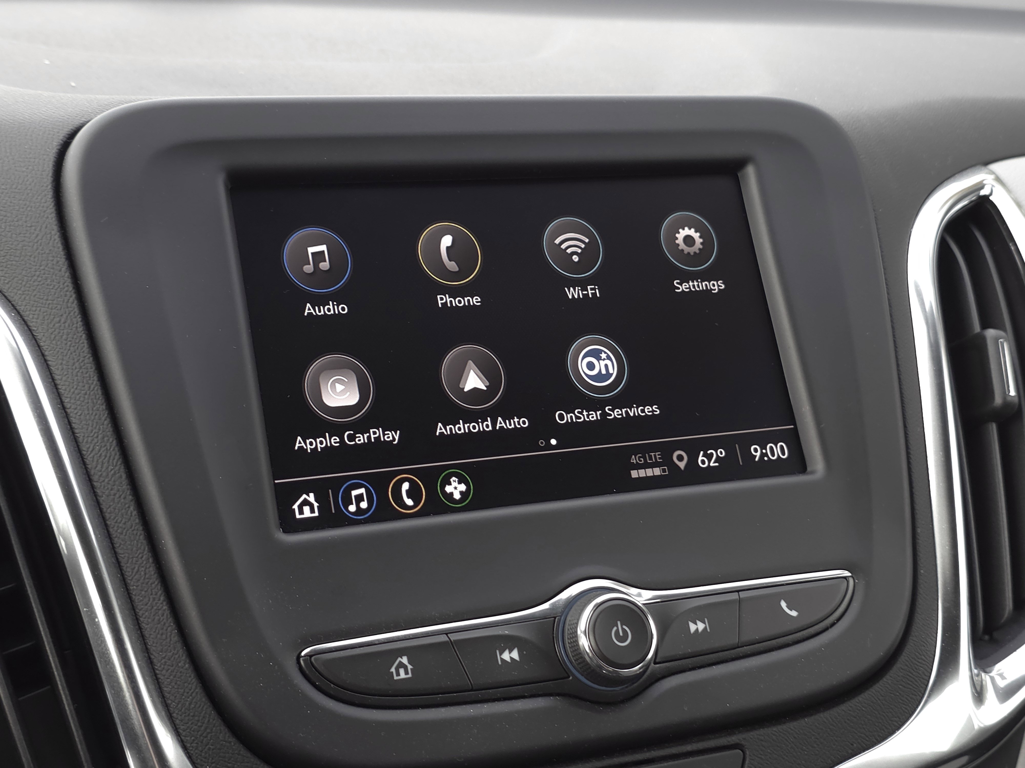 Used 2024 Chevrolet Equinox LS w/ LS Convenience Package image 16