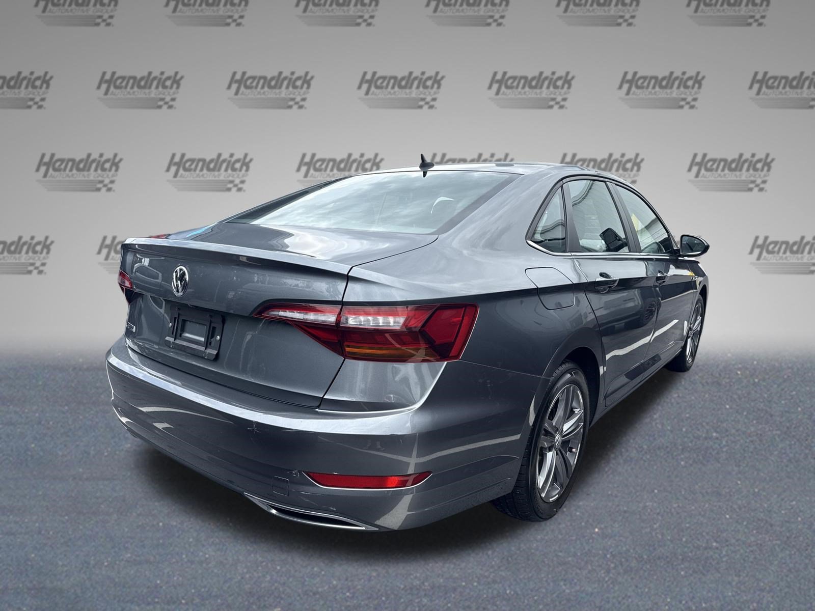 Used 2019 Volkswagen Jetta R-Line FWD image 9