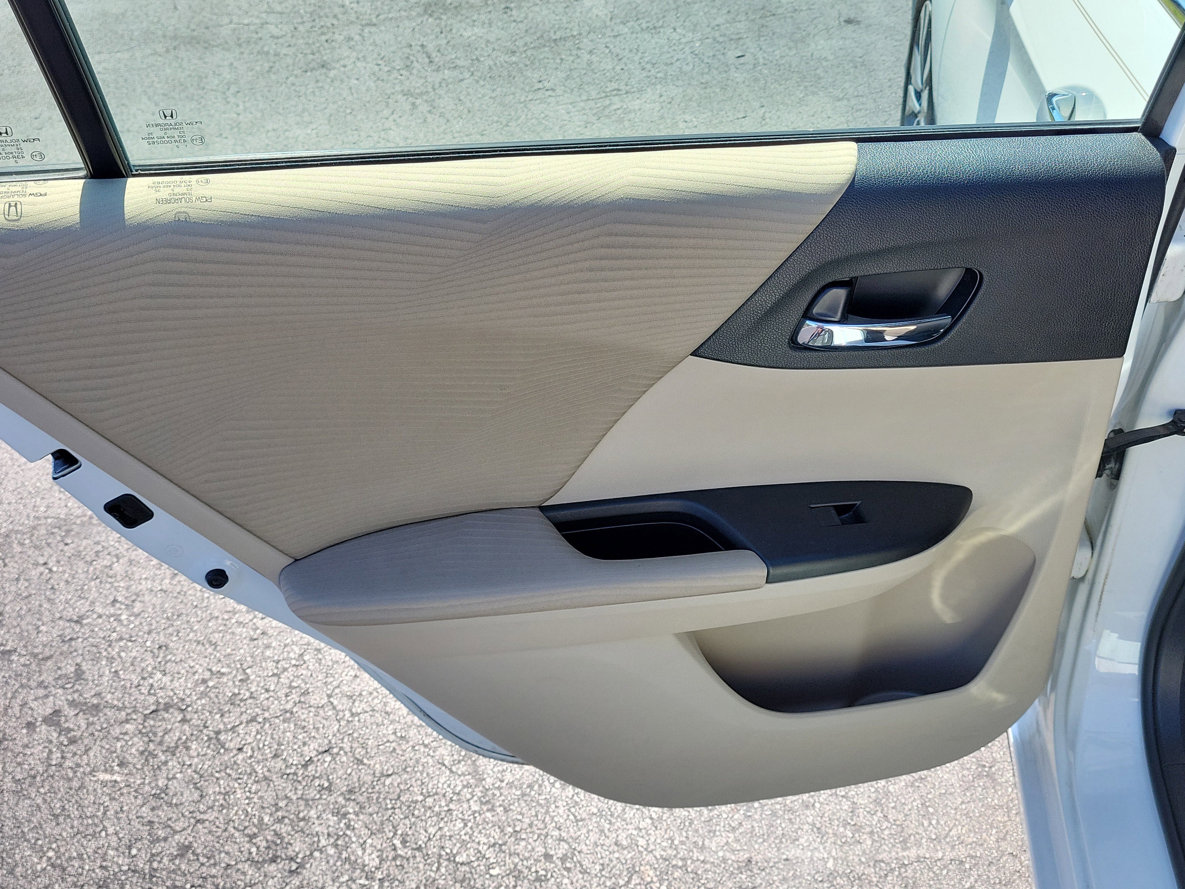 Used 2015 Honda Accord LX image 8