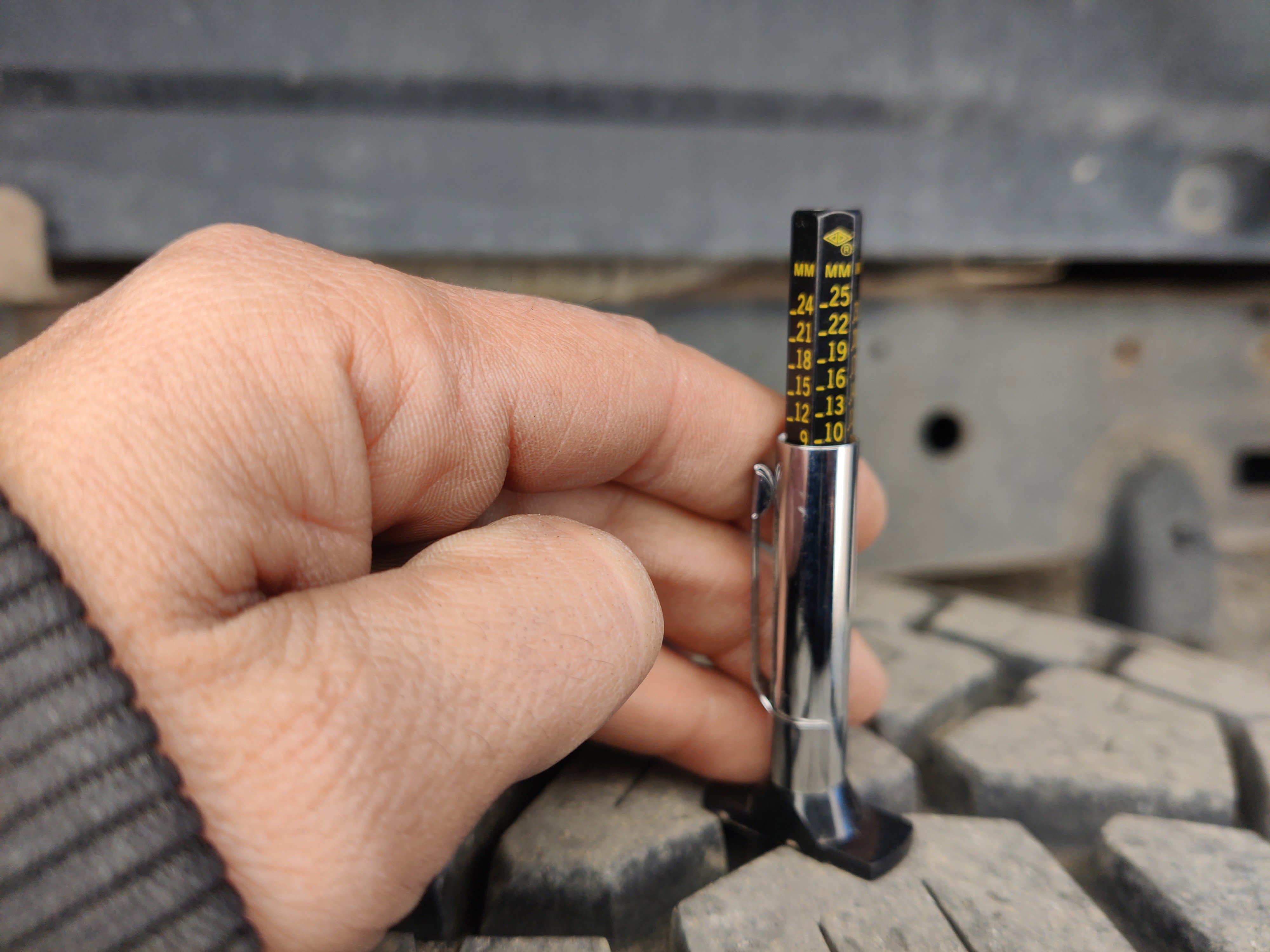 Used 2018 RAM 2500 Tradesman w/ Chrome Appearance Group image 29