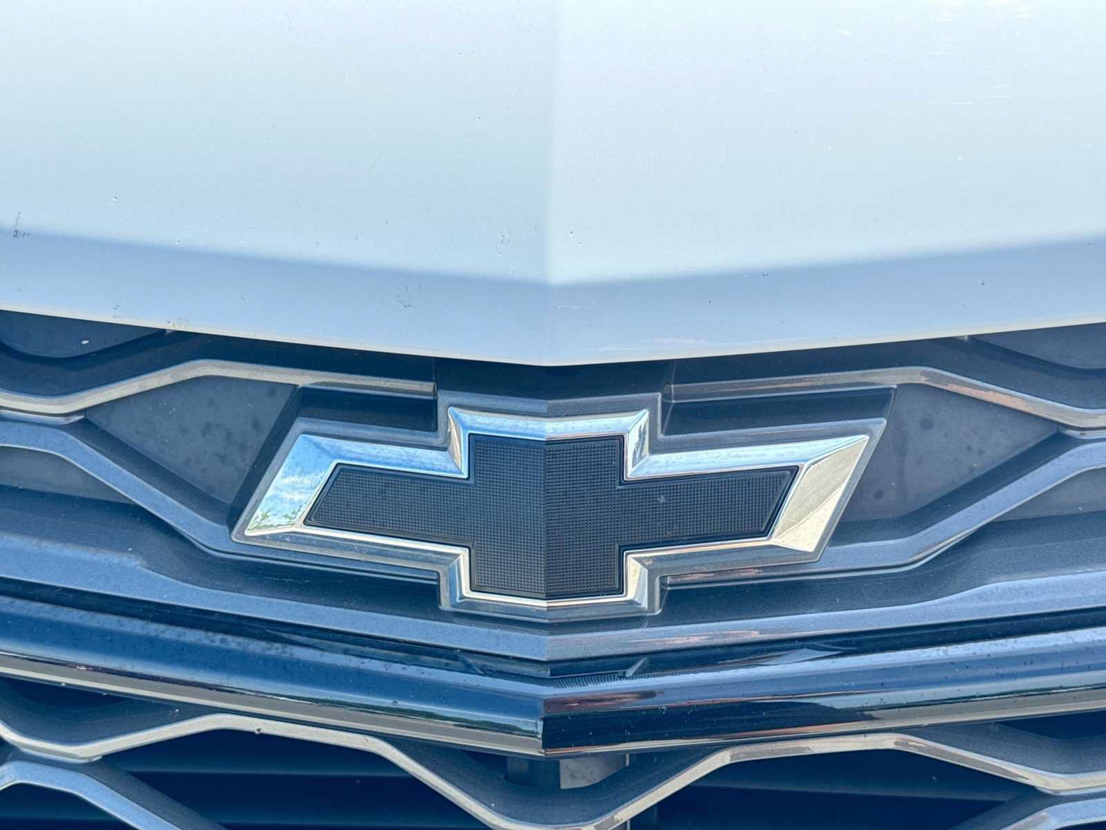 Used 2020 Chevrolet Equinox Premier w/ Premier Redline Edition FWD image 11