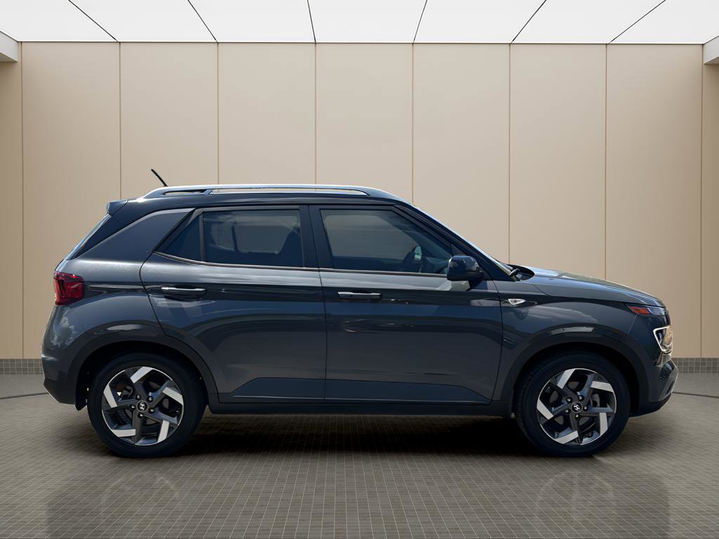 Certified 2023 Hyundai Venue Limited FWD image 6