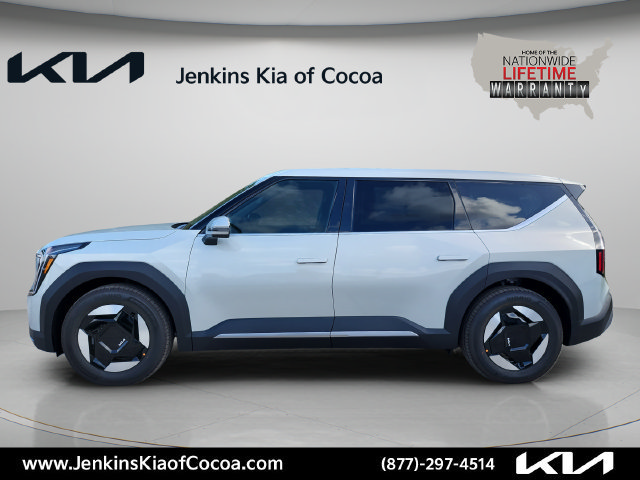New 2026 Kia EV9 Light RWD image 8
