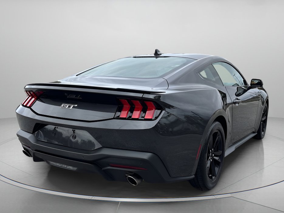 Used 2024 Ford Mustang GT image 3