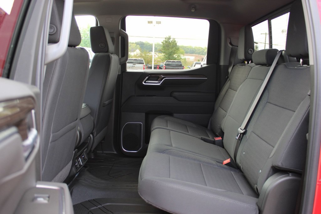 New 2026 Chevrolet Silverado 1500 LT w/ Safety Package AWD/4WD image 36