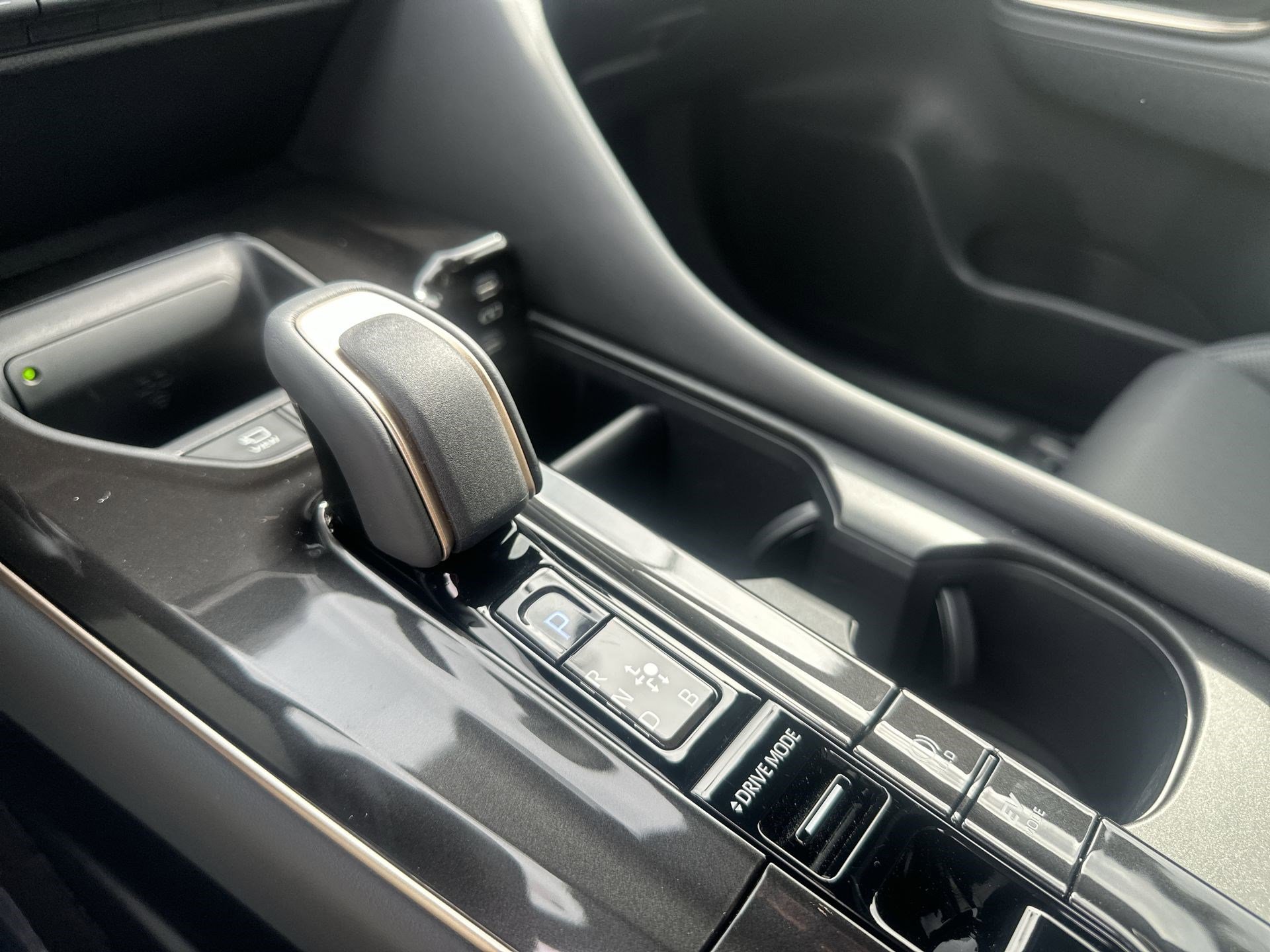 Used 2026 Toyota Crown Limited image 23