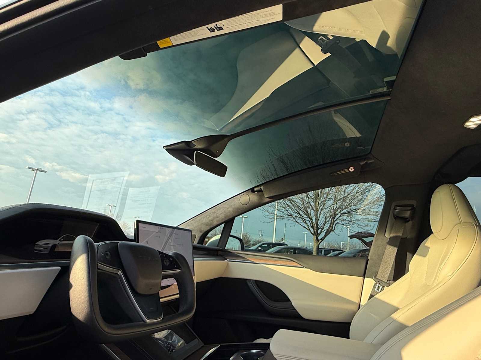 Used 2022 Tesla Model X image 20
