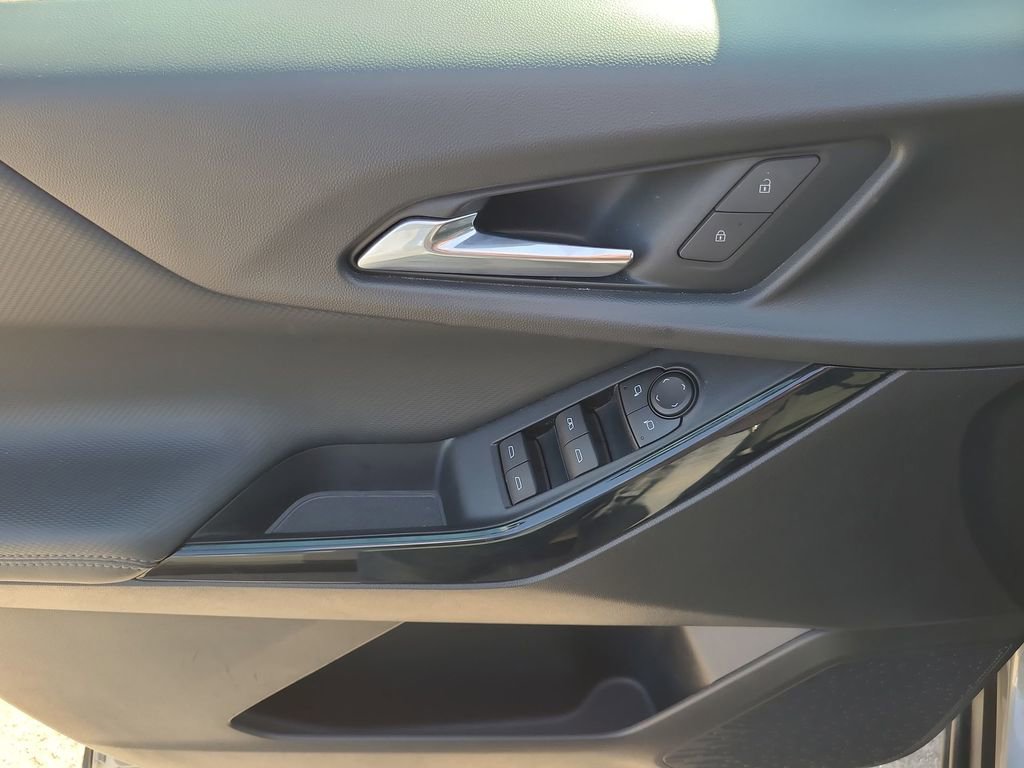 Certified 2025 Chevrolet Equinox LT image 23