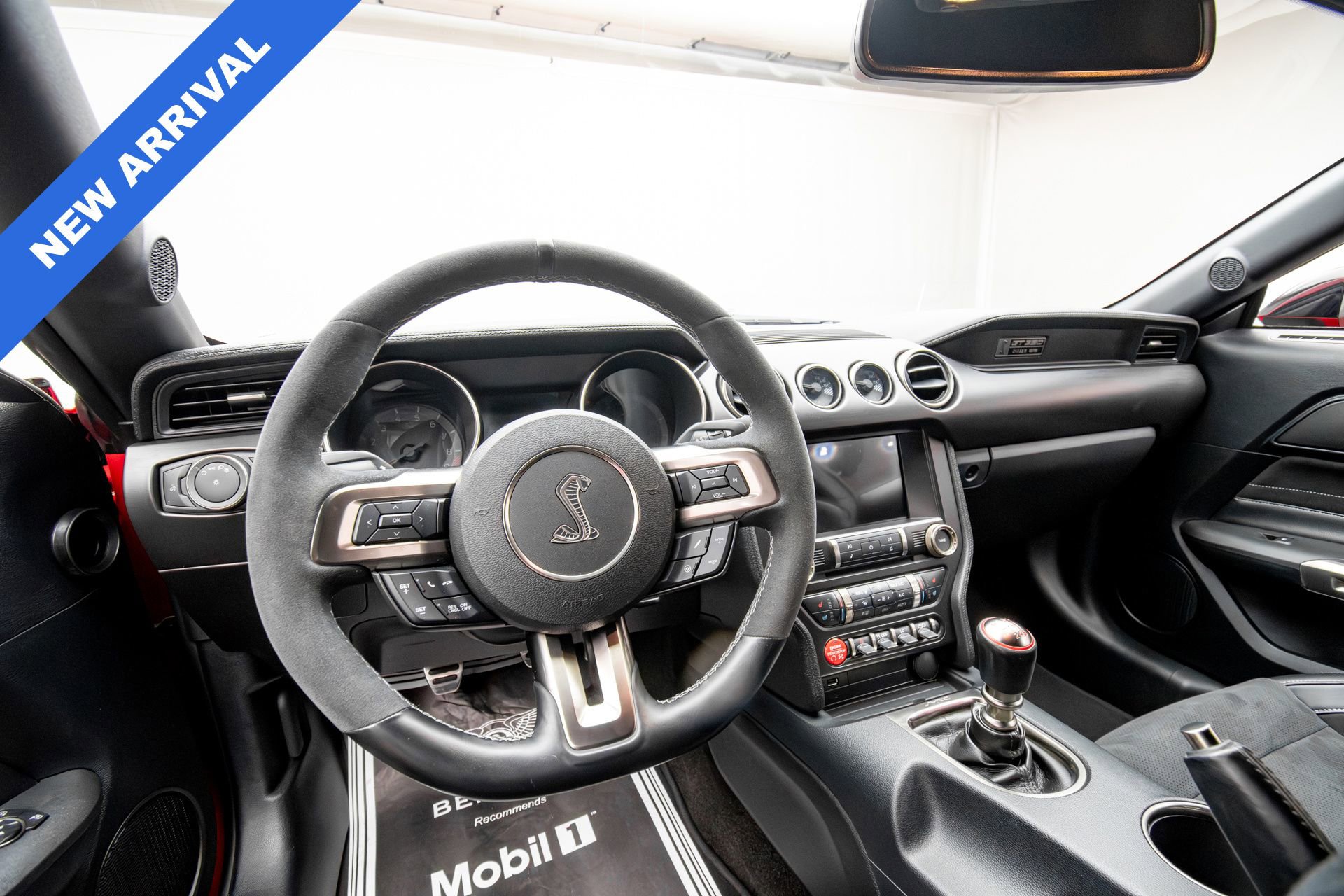 Used 2016 Ford Mustang Shelby GT350 w/ Technology Package image 13